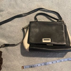 Kate Spade purse with crossbody straps